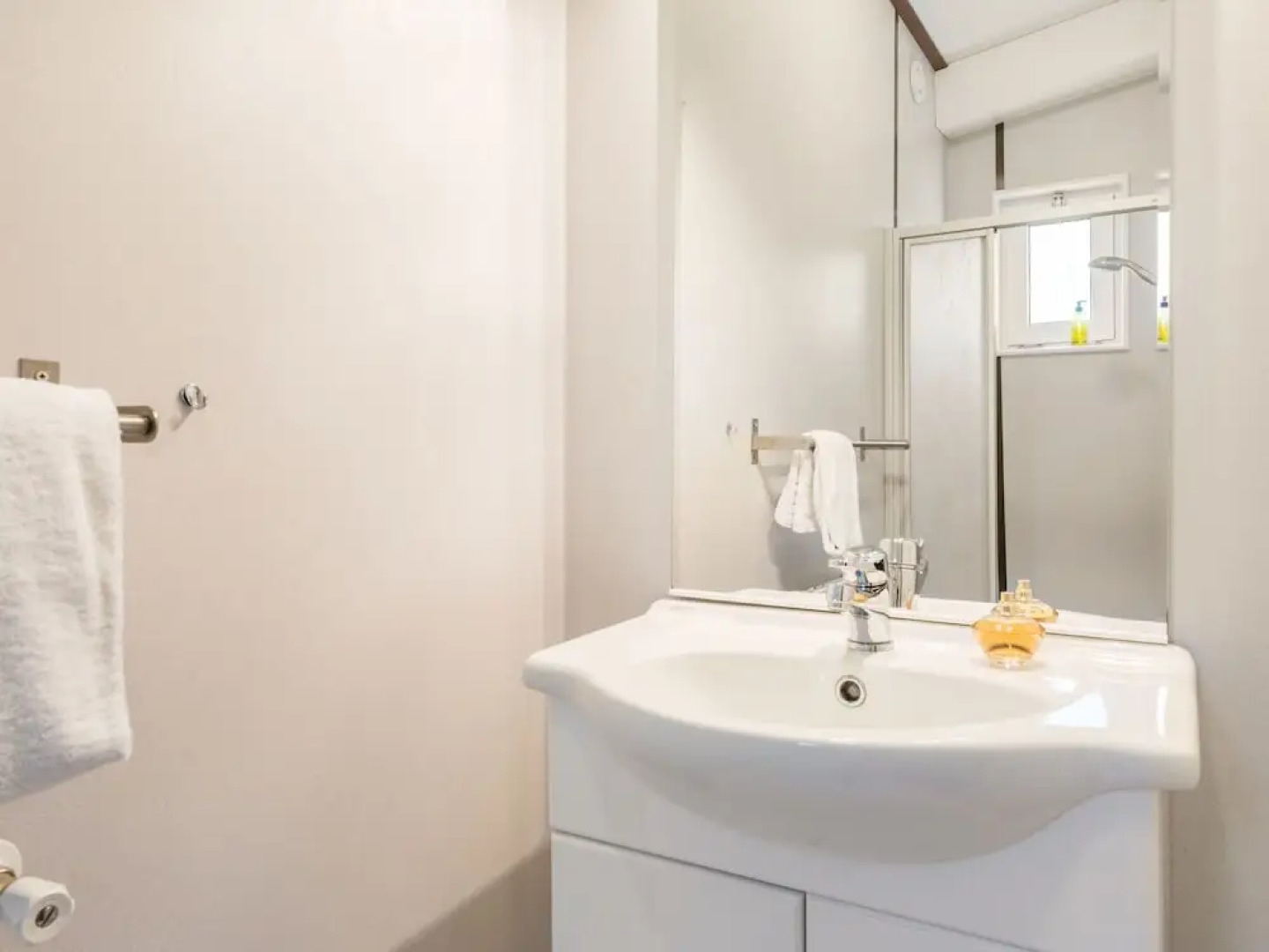 Alluring Chalet With Combi-microwave, Next to a Nature Reserve