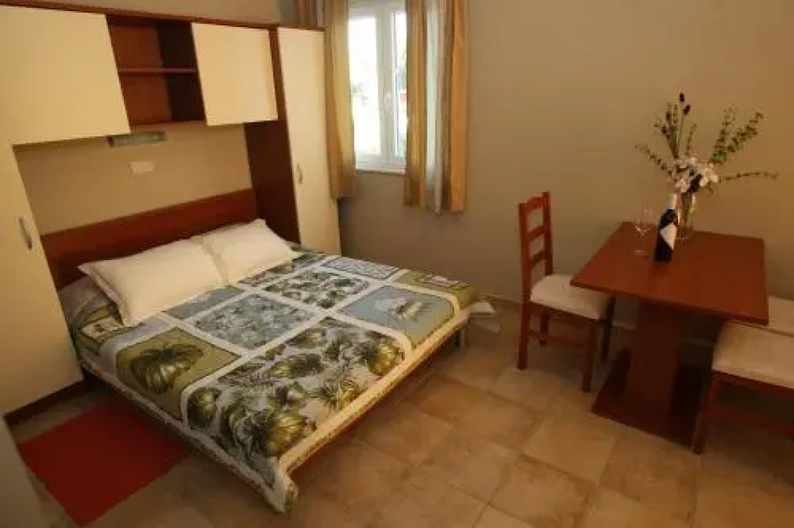 Sea View Apartments Nina