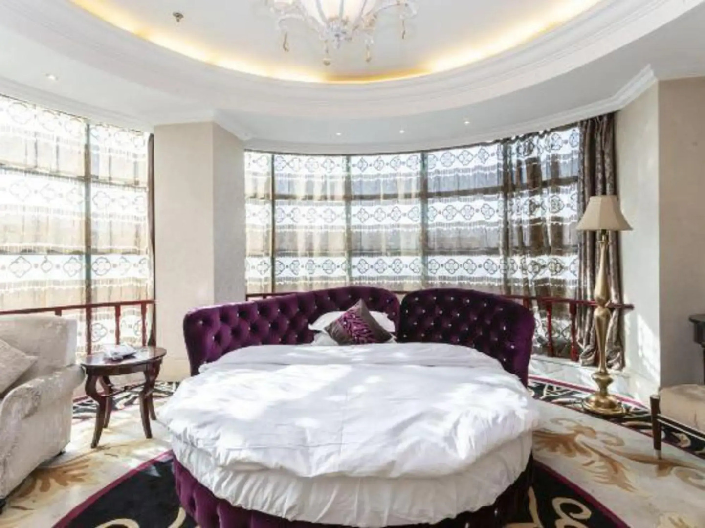 Jifeng Hotel (Shuozhou Passenger North Station)