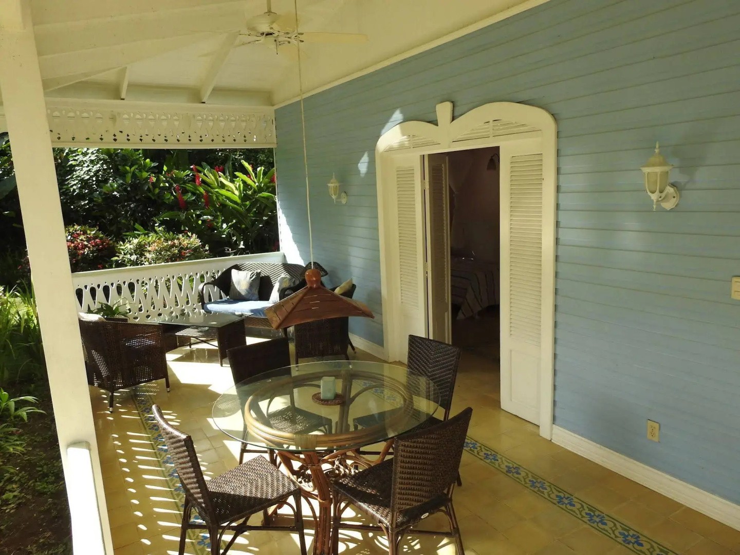 Playa Negra Guesthouse