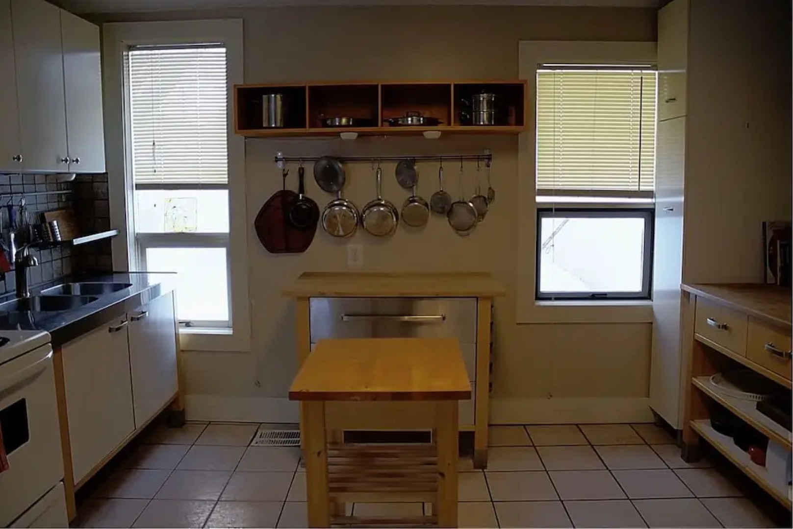 Snowshoe Pete's Mountain Retreat