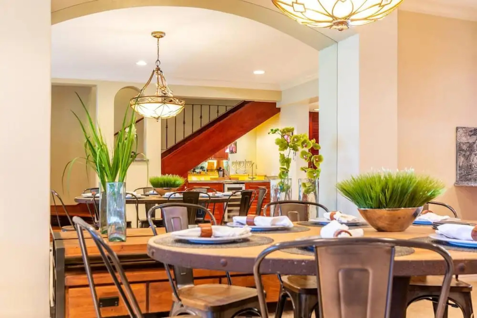 Spacious Open-Concept Condo with Stylish Design, Direct Beach Access & Resort-Style Amenities