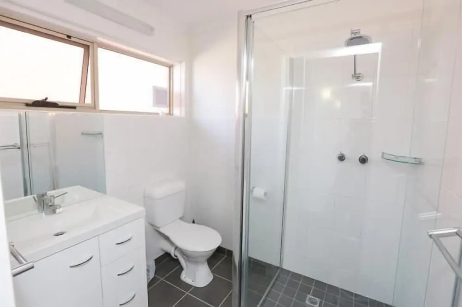 Seven Pines Motor Inn