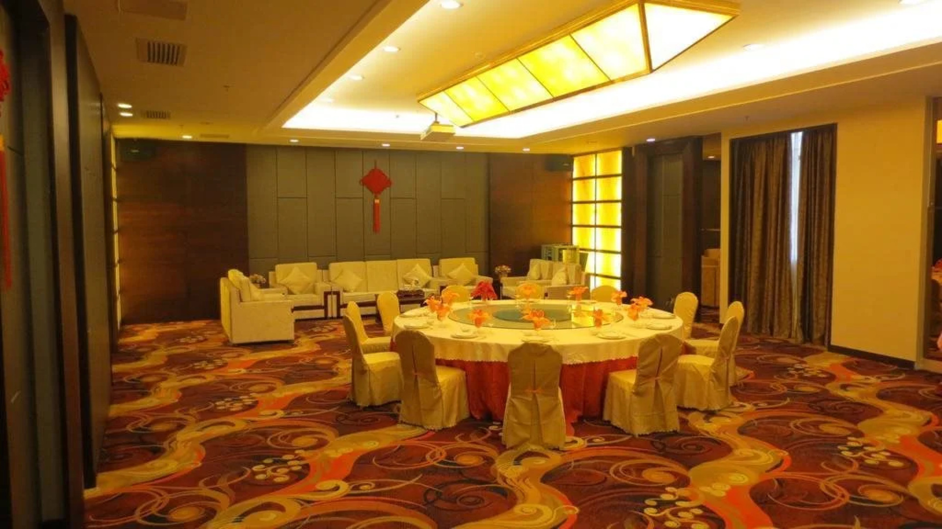 Hakka Earth Building Prince