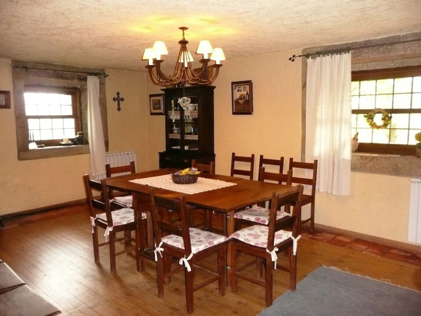 Moradia em Cabeceiras de Basto, por Izibookings