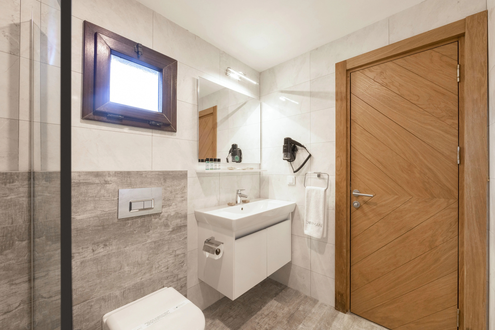 Dorman Suites Hotel