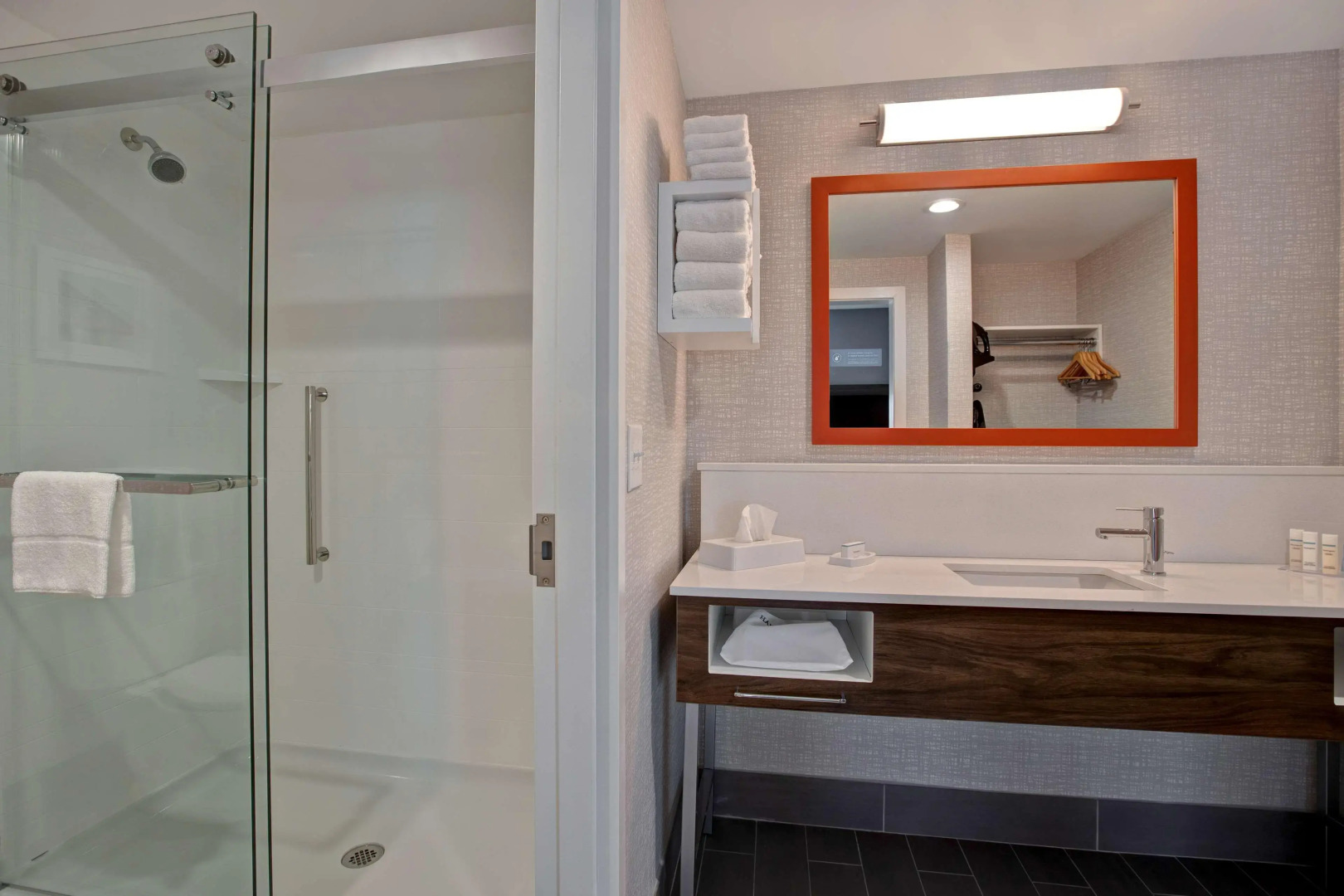 Hampton Inn & Suites Deptford