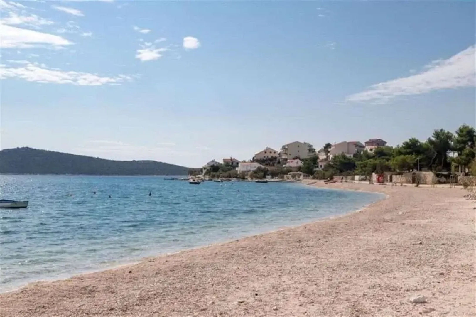 Mer - 10m to the Beach - A1