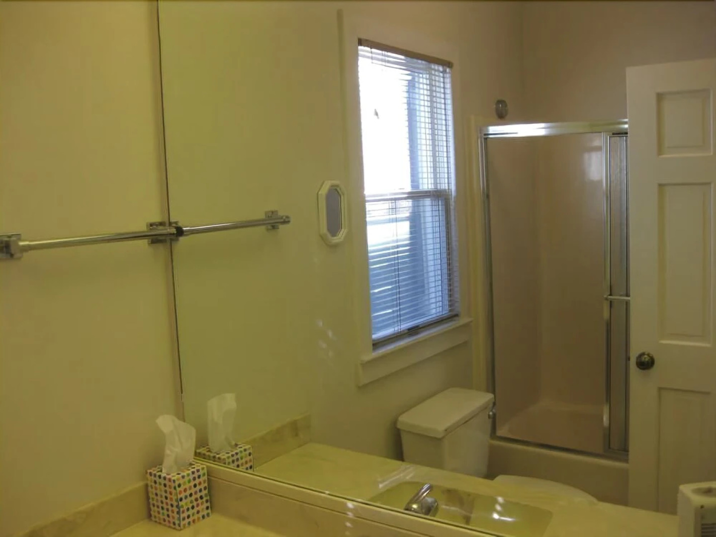 Towne House #7109 6 Bedrooms 4 Bathrooms Home