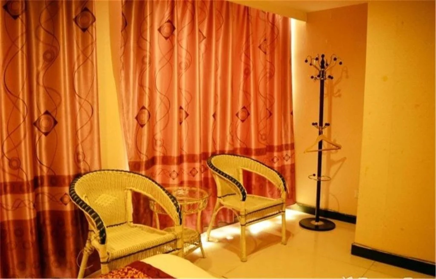 Huijia Express Hotel