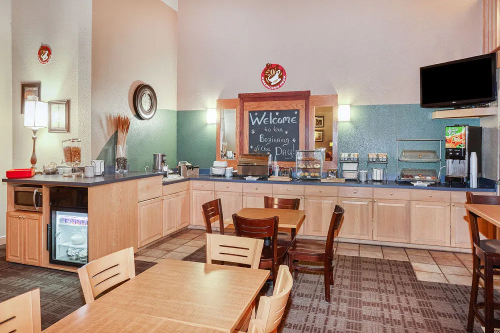 AmericInn Lodge & Suites Saugatuck — Douglas