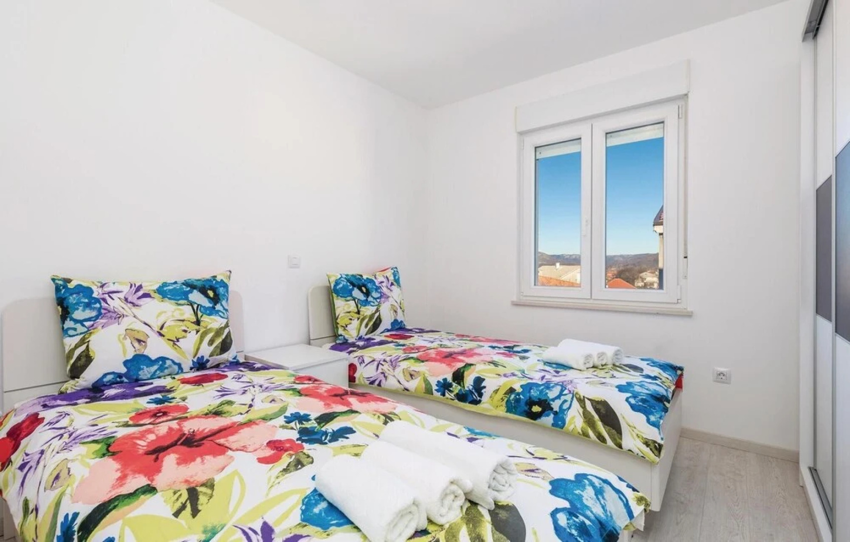 Awesome Home in Cavle With Wifi and 2 Bedrooms