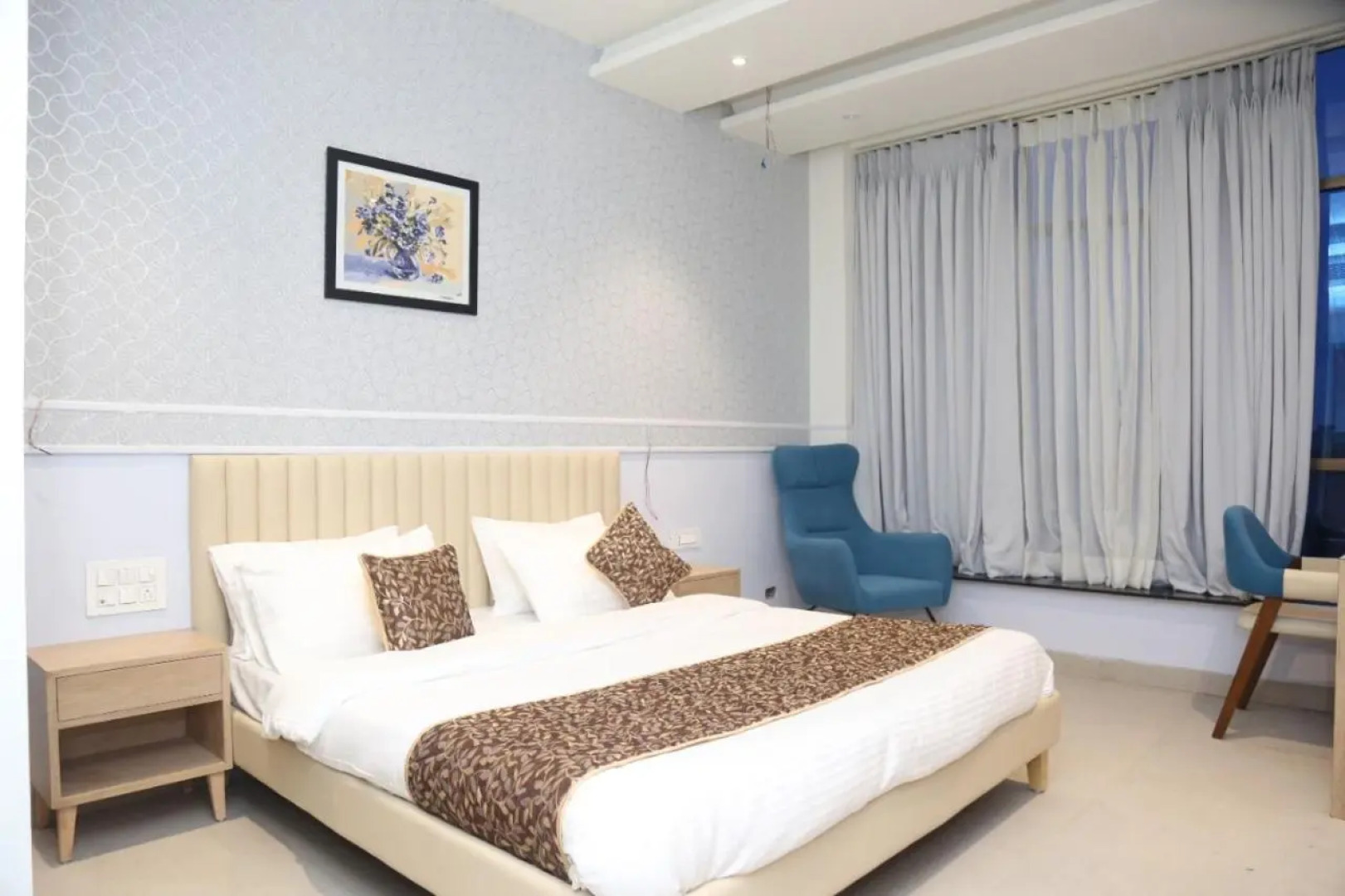 Hotel Poonam Residency