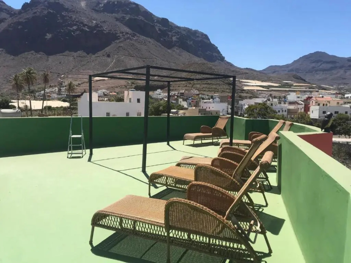Apartamentos La Aldea Suites