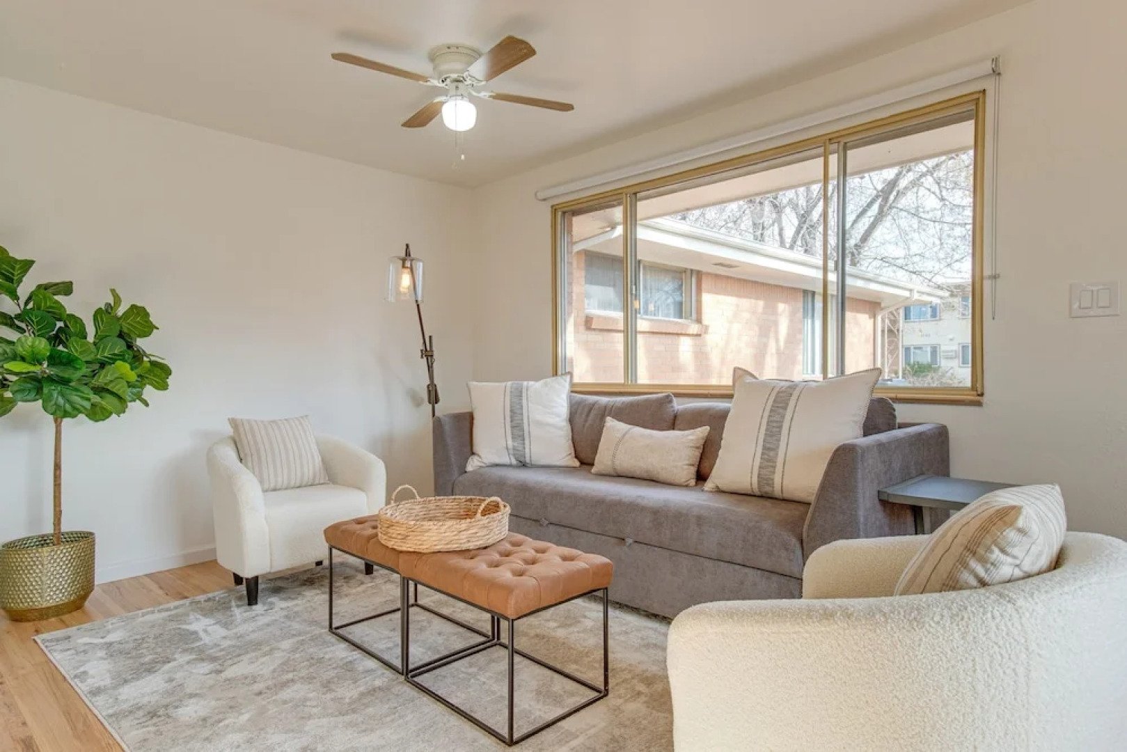 12 Mi to Red Rocks: Pet-friendly Arvada Home!