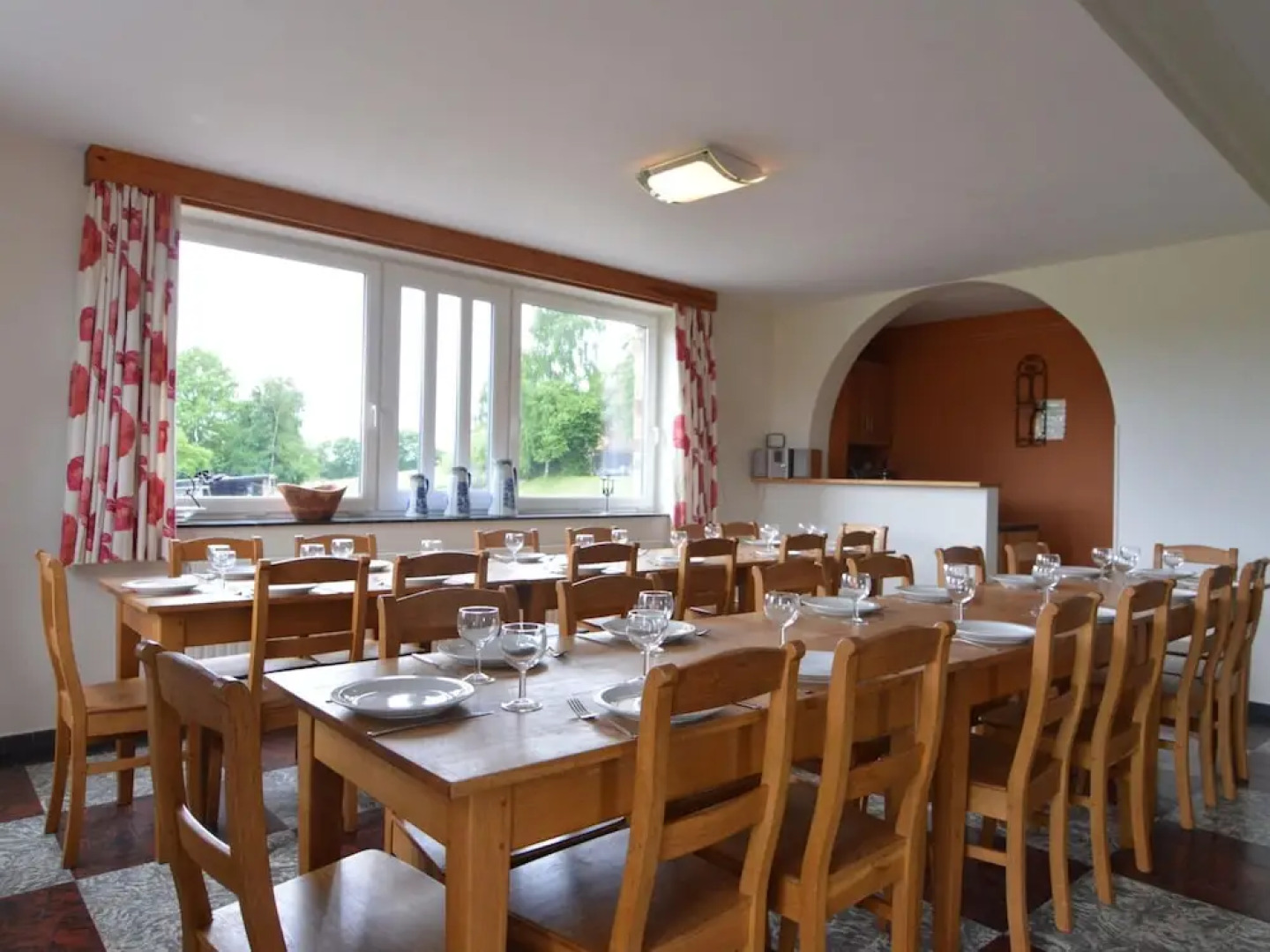 Grand Villa With Bubble Bath