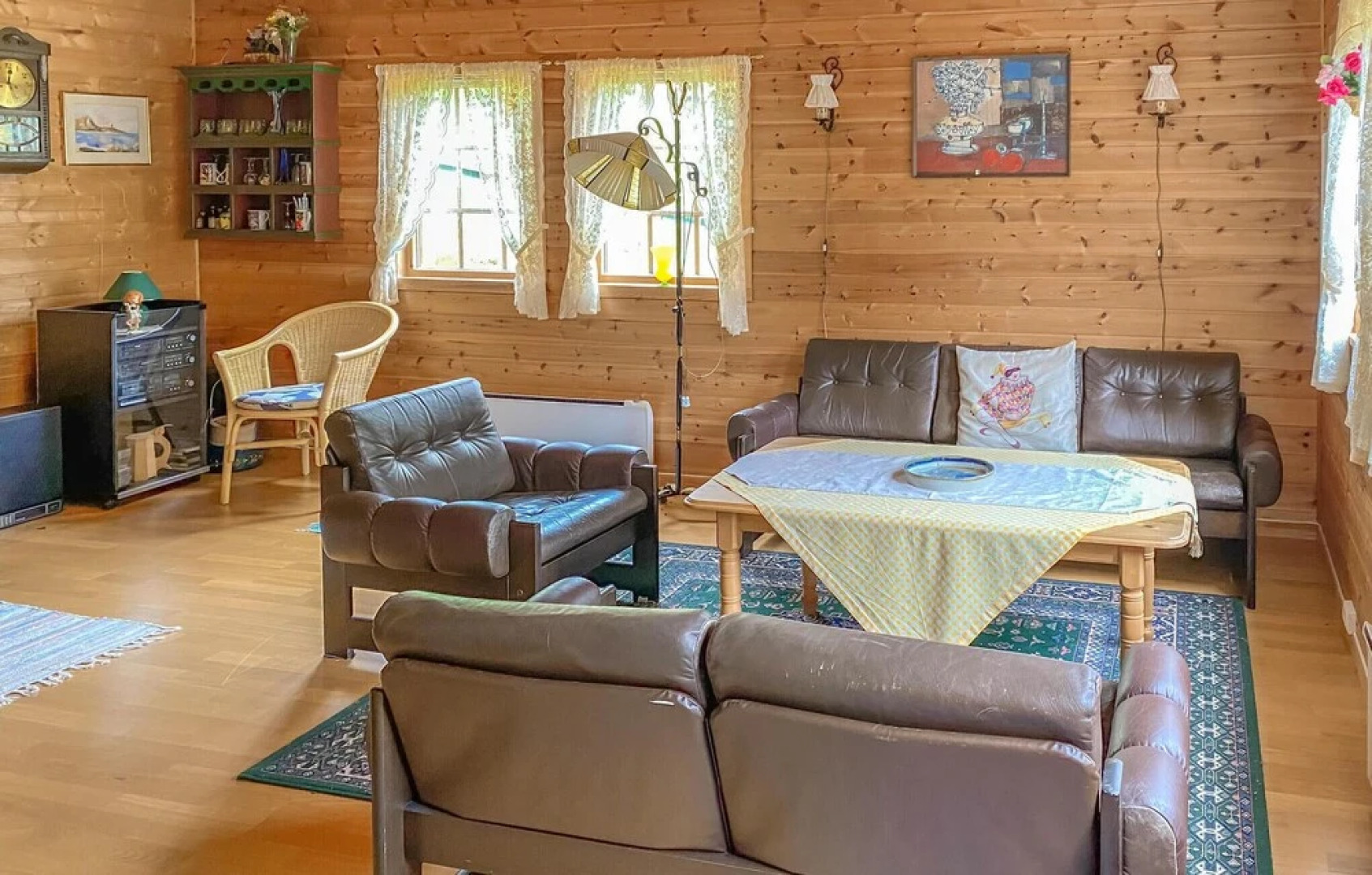 Awesome Home in Leikanger With 3 Bedrooms