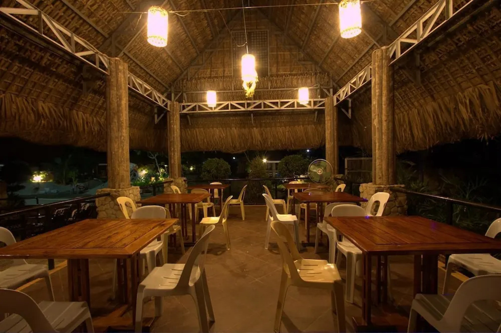 Century Gardens Hotel