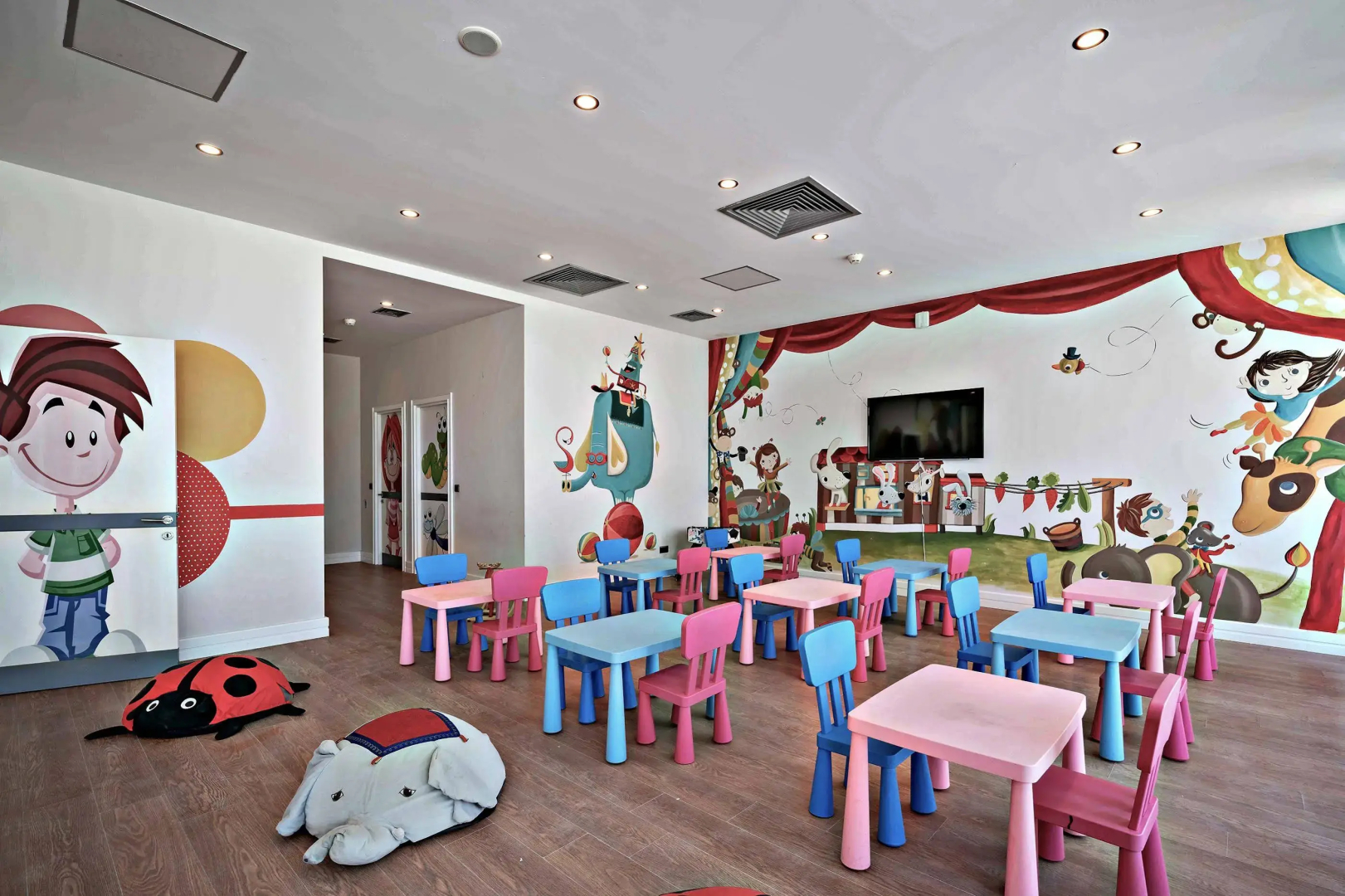Royal Teos Thermal Resort Clinic & Spa - Halal Hotel