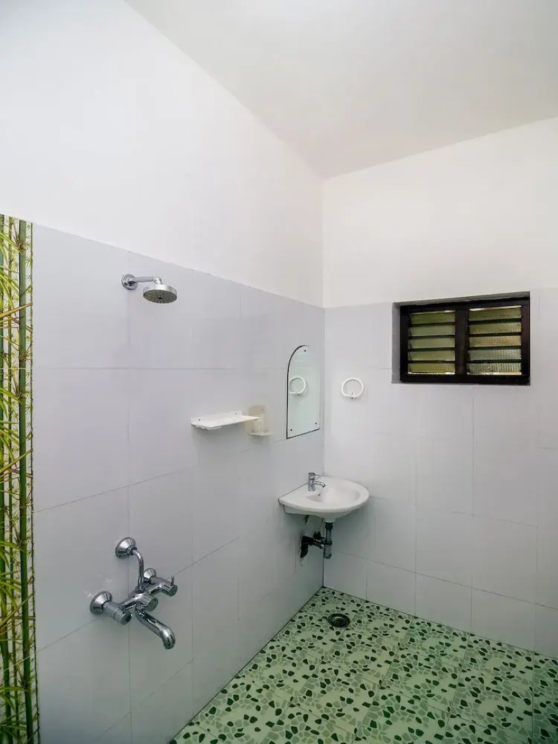 OYO 38124 Vivek Sagara Beach Resort