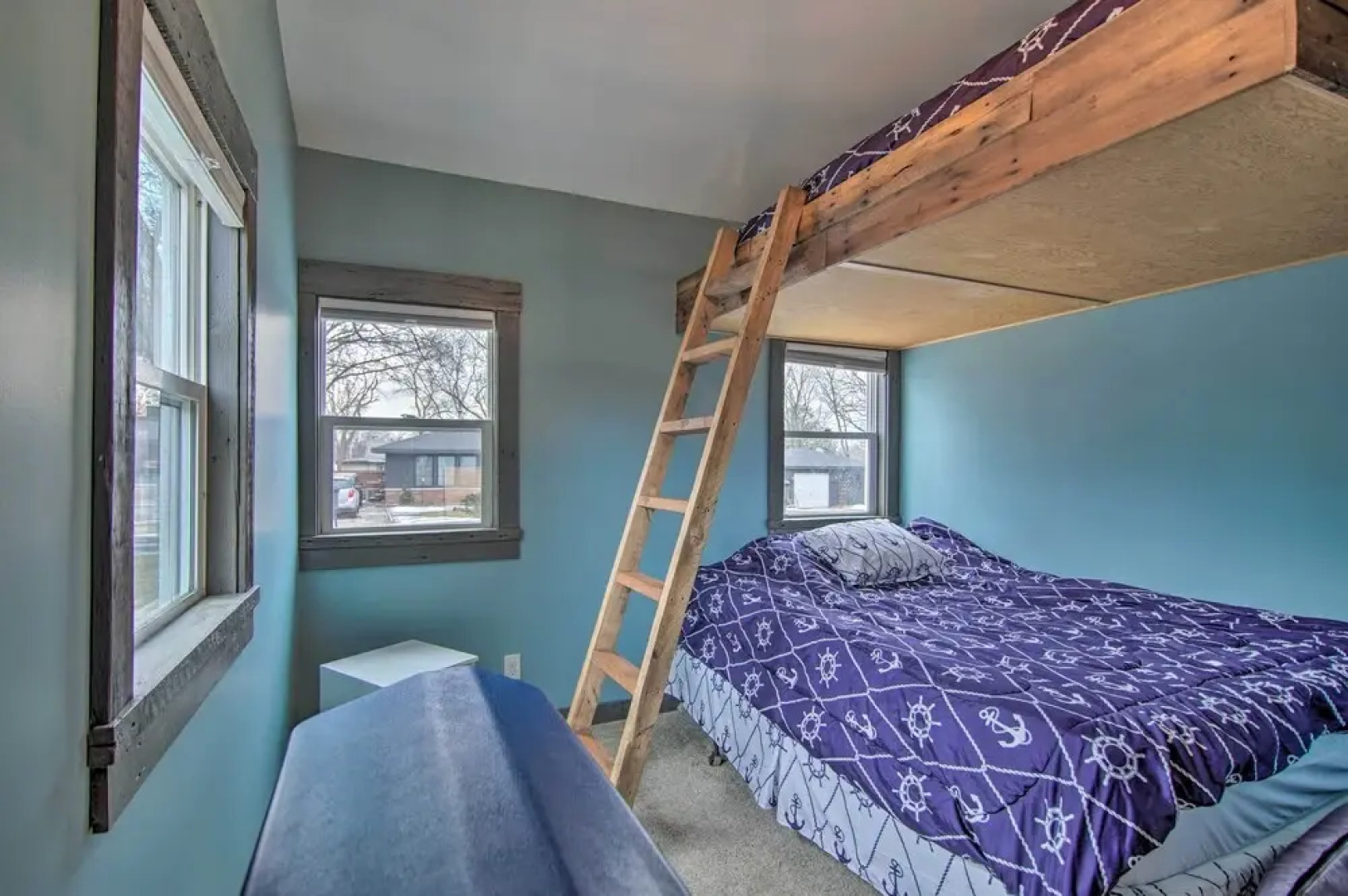 Charming Retreat - Walk to Lake Koshkonong!