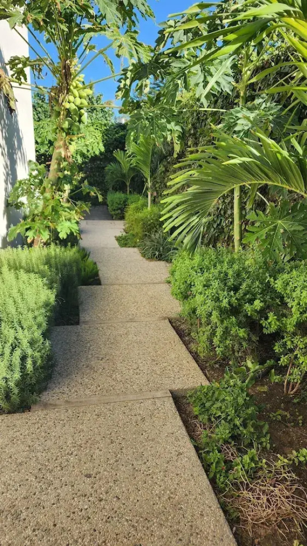 Suites Lomboy & Plaza