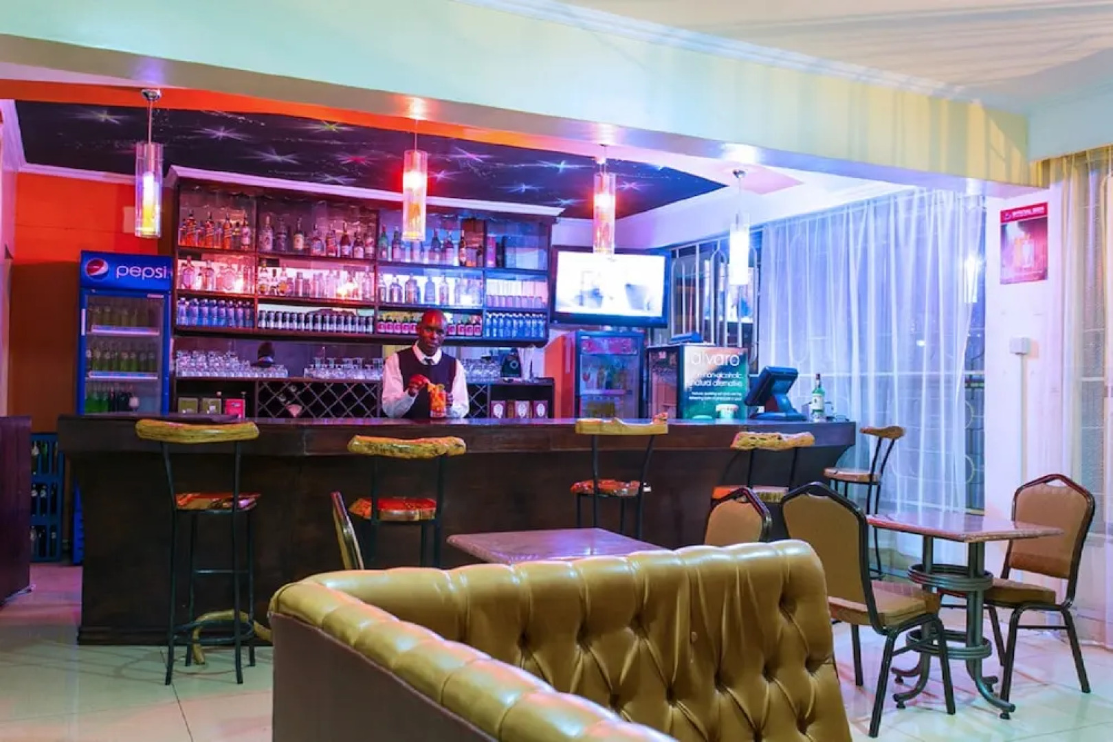 The Legacy Hotel & Suites