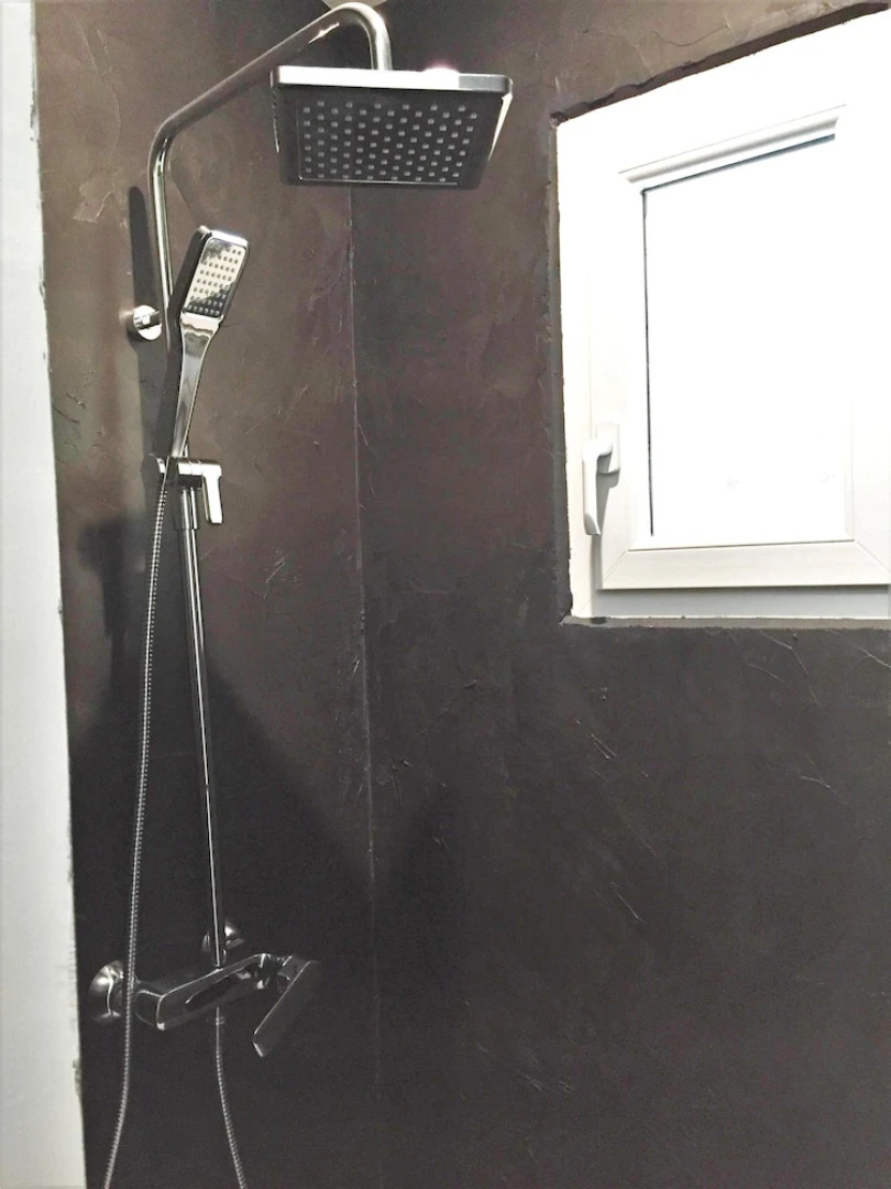 House With 2 Bedrooms in Venasque, With Wonderful Mountain View, Pool