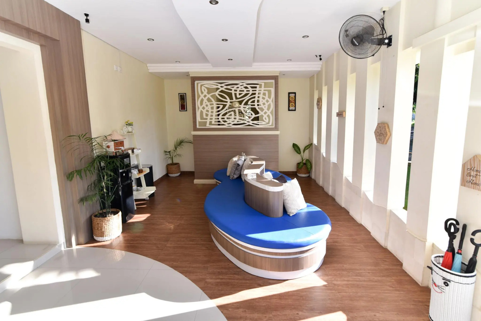 RedDoorz near Udayana University Jimbaran 2