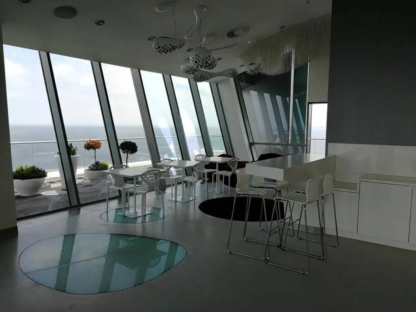 Luxury Voyager Sea Towers