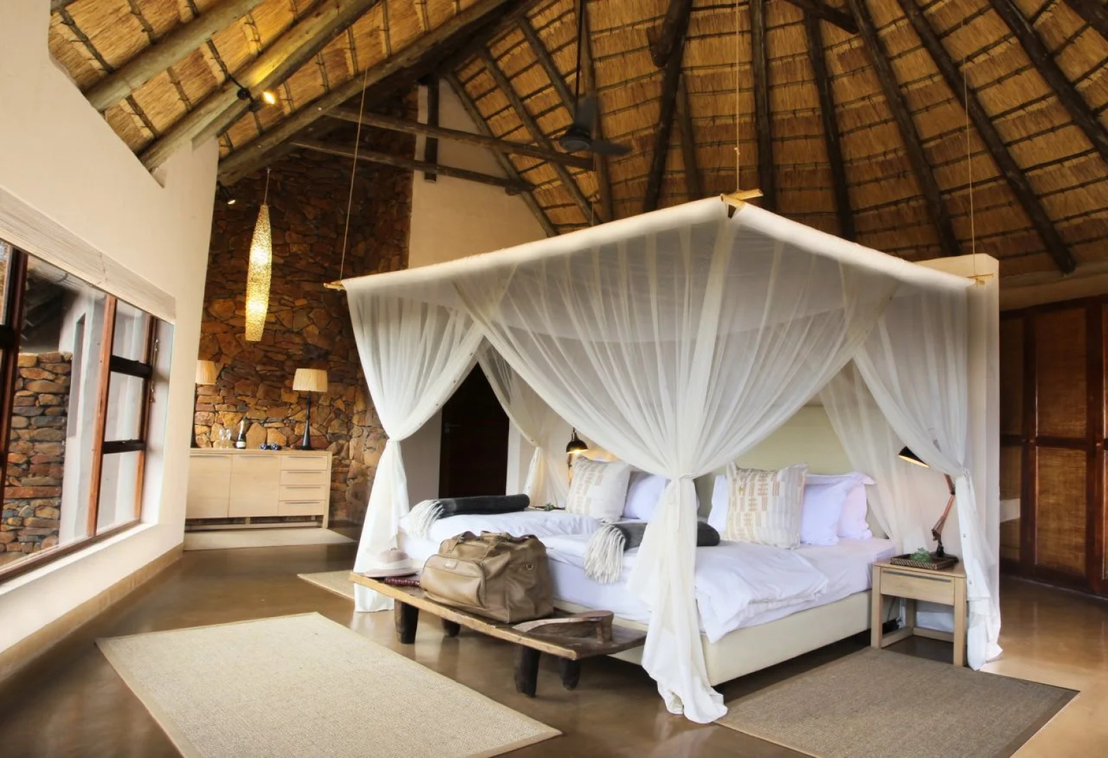 Nambiti Hills Private Game Lodge