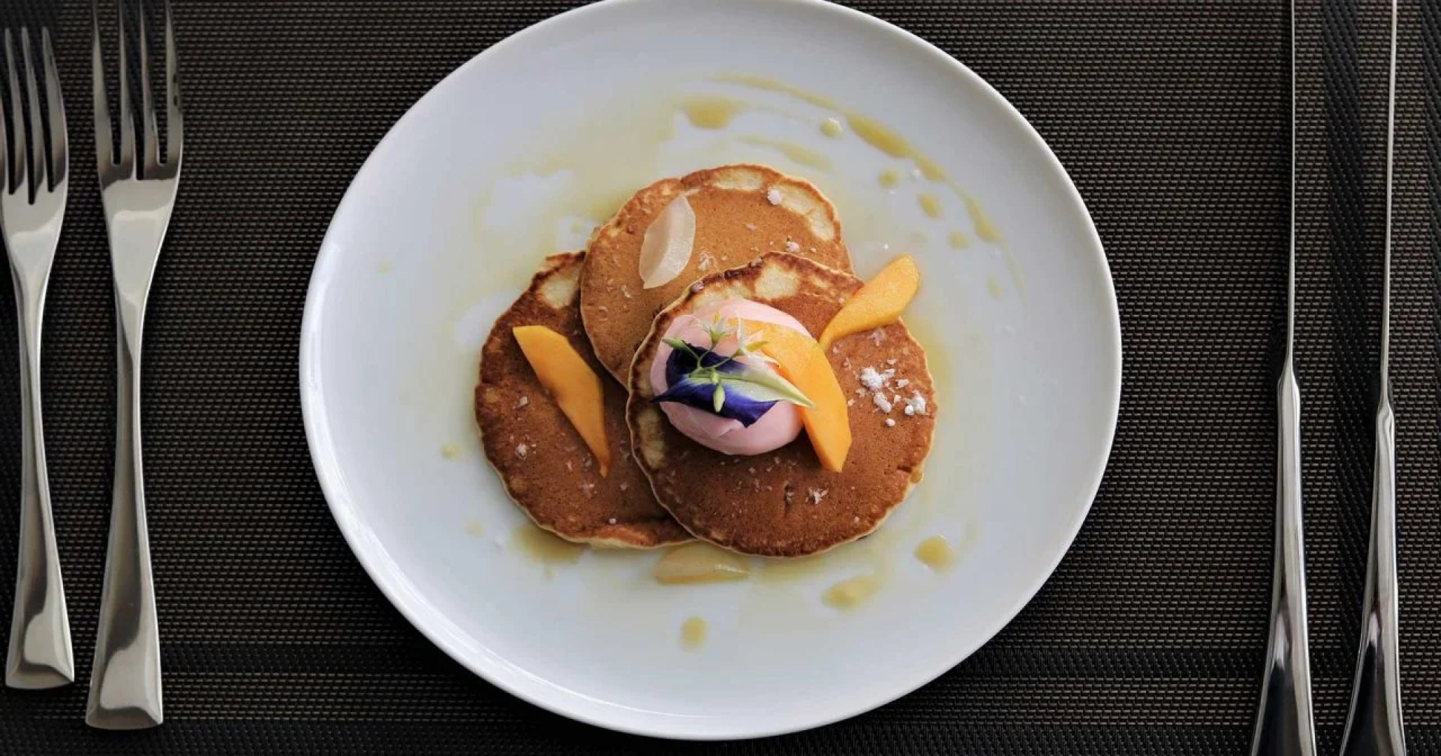 Daffodils Beach Negombo