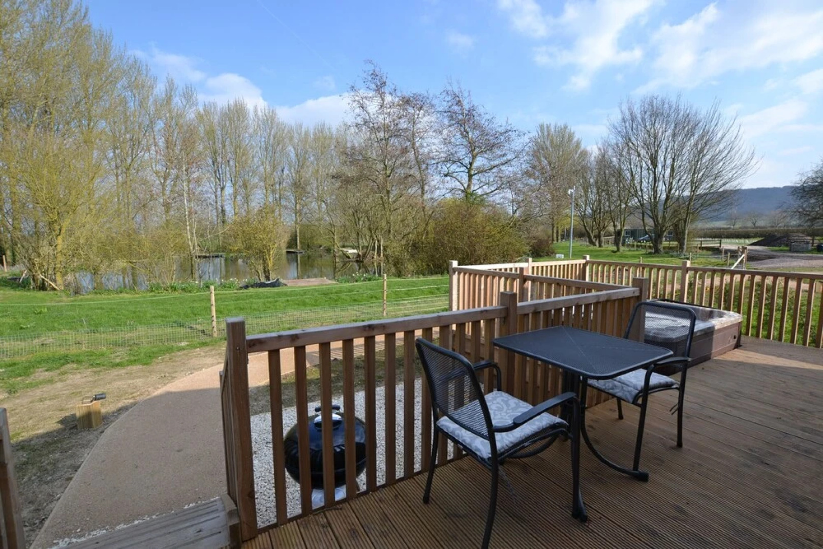 The Chiltern Lodges at Upper Farm Henton