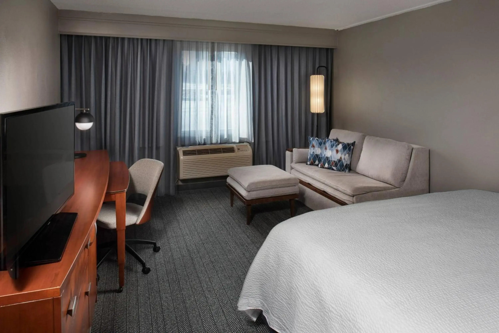 Courtyard by Marriott Winston-Salem University