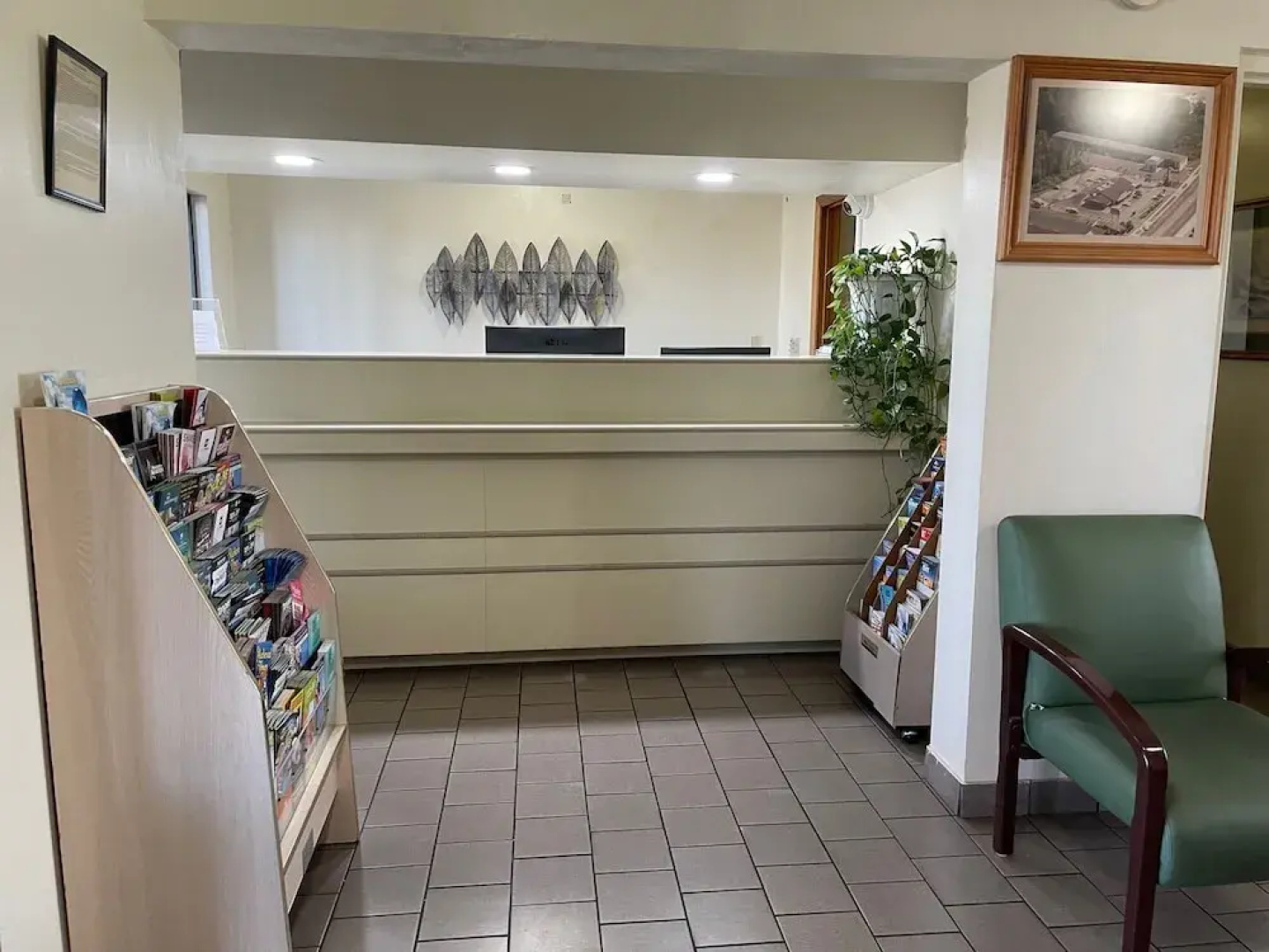 Travelodge Lake City