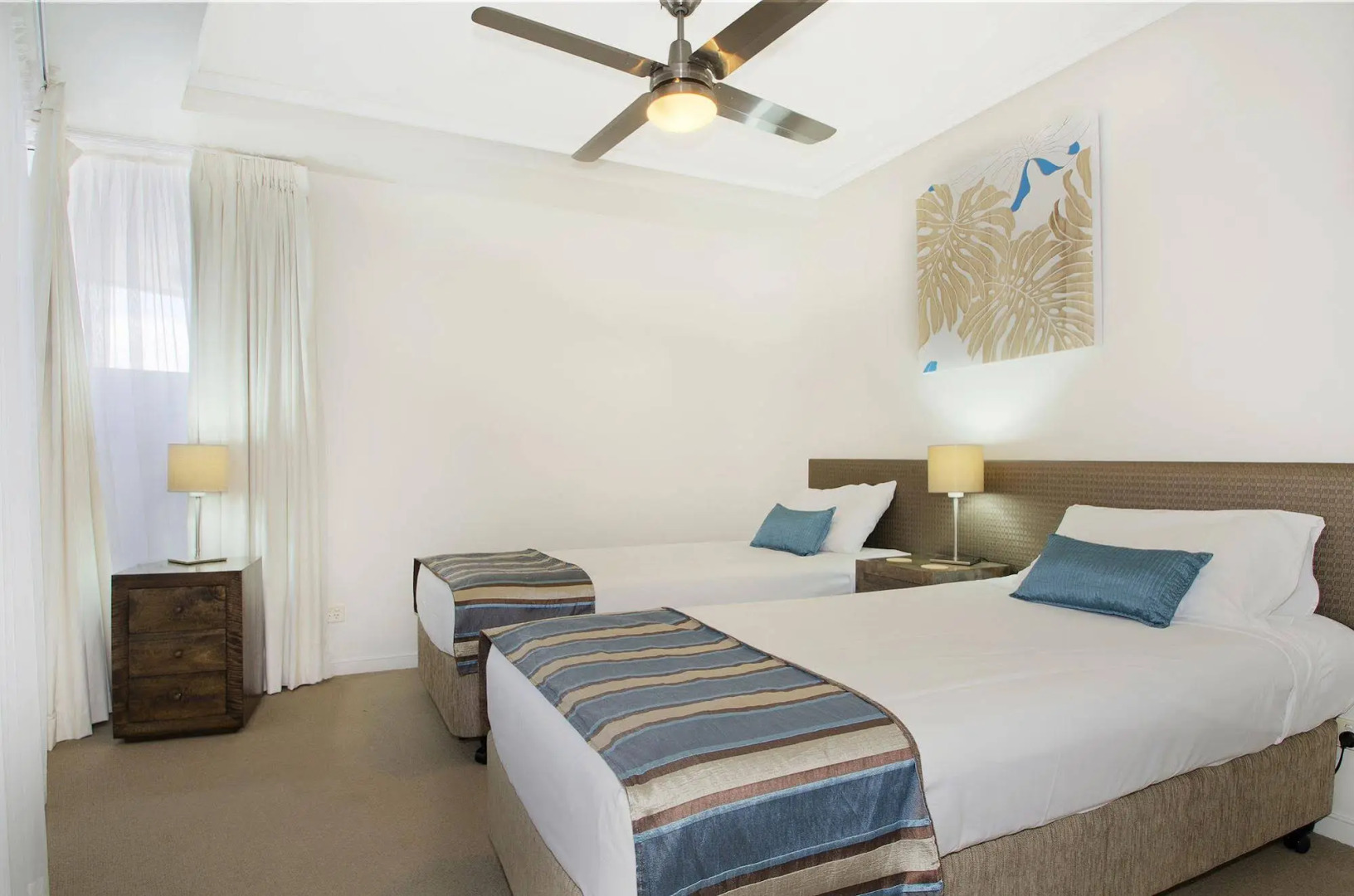 Waves Maroochy River