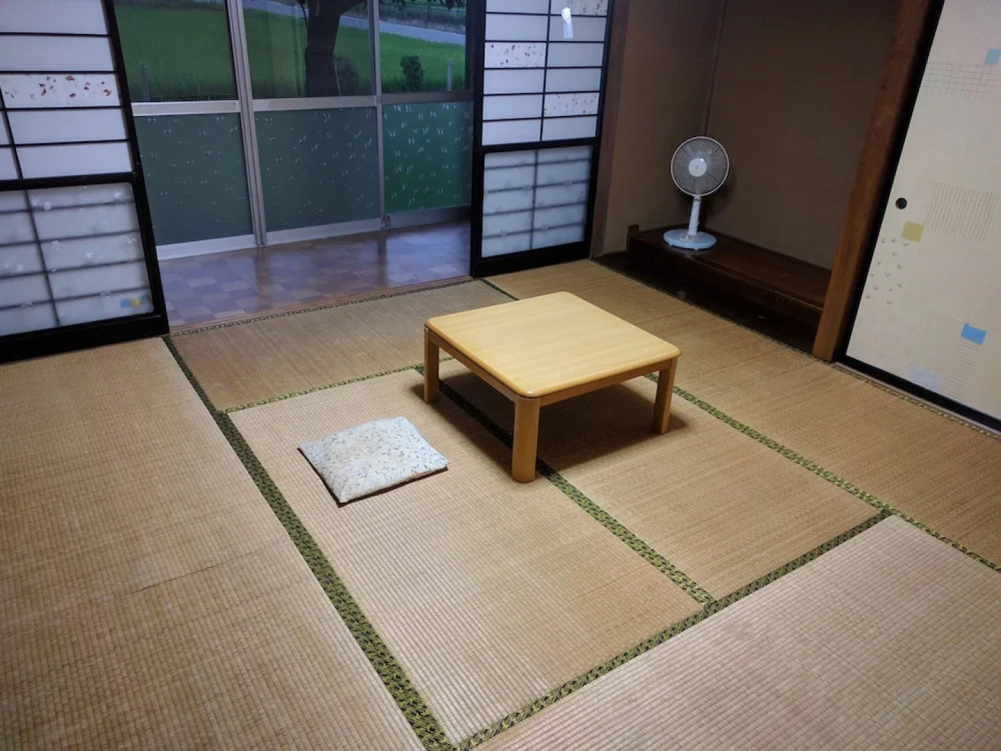 Tomo's hut in Japanese old style