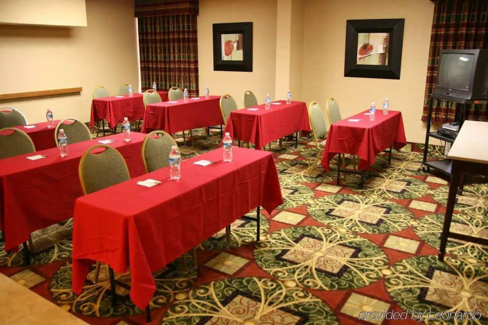 Hampton Inn State College