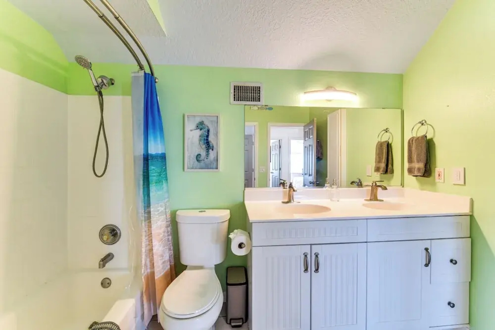 Manatee River Views: Palmetto Paradise w/ Fire Pit