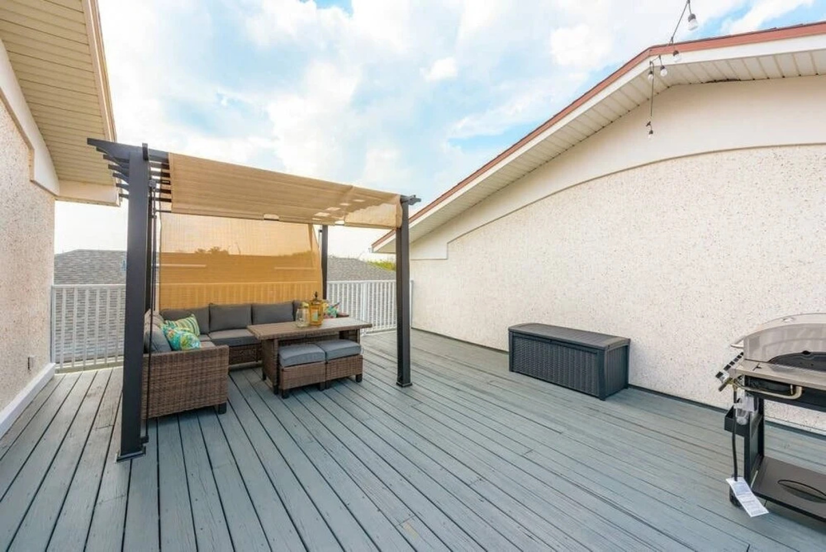 Beach Serenity 3 - Rooftop Deck with Ocean Views