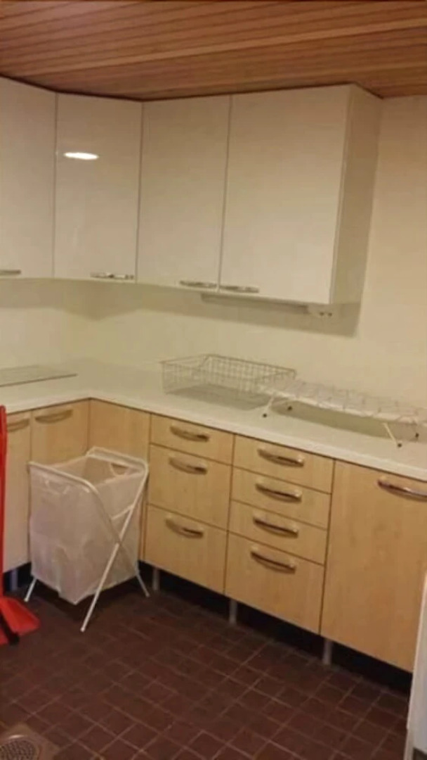 Solakalliontie Row House