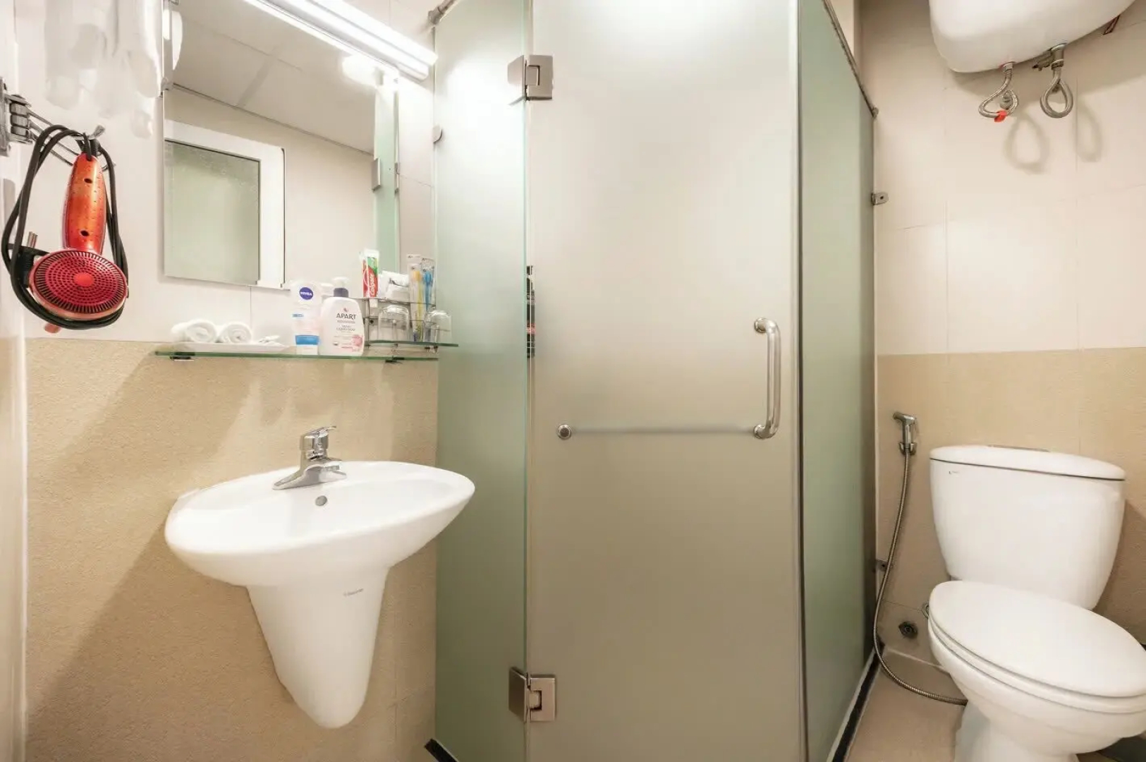 A25 Hotel - 46 Chau Long