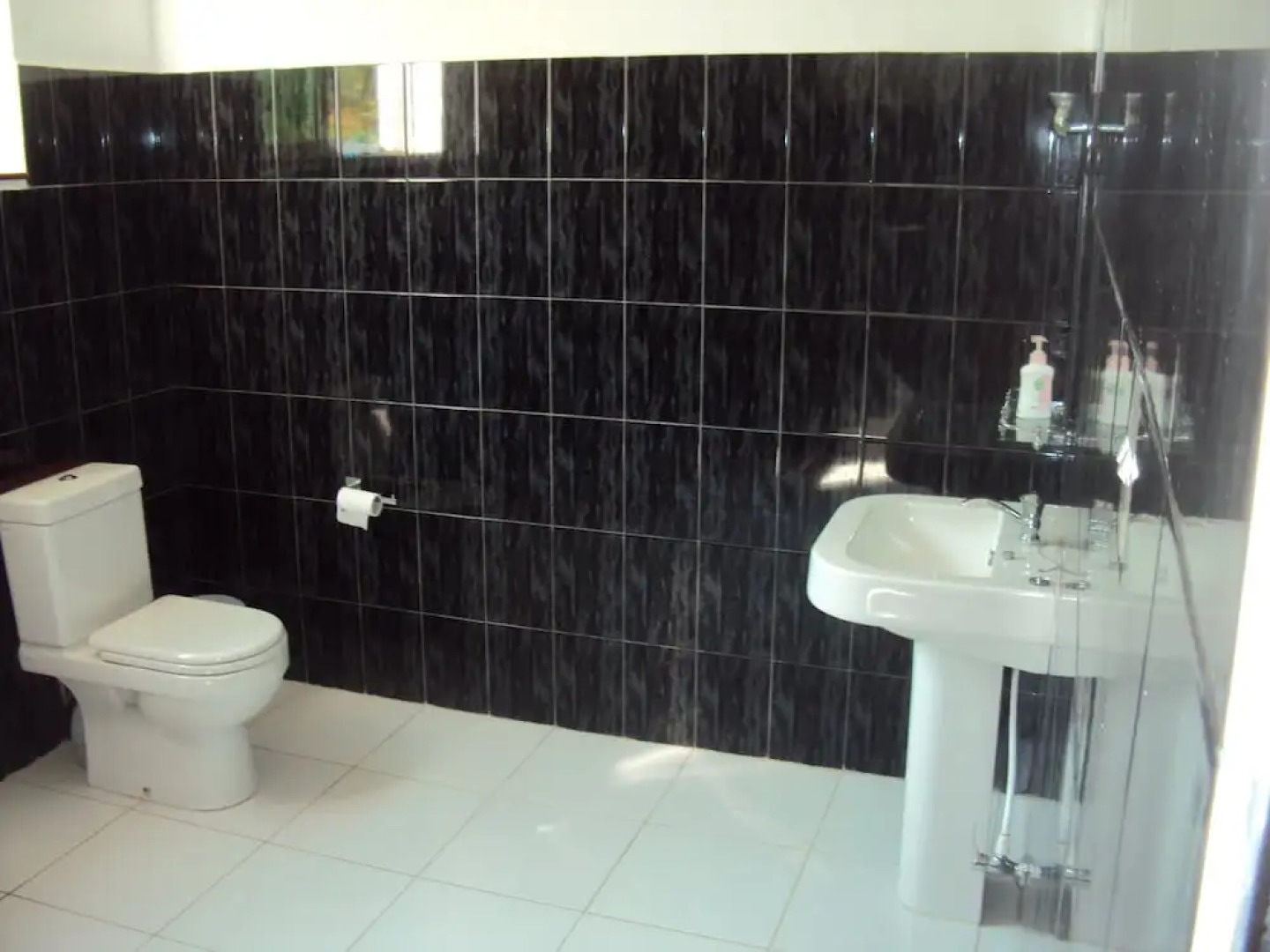 Angel Villa - Exotic Holidays in Private Villa Near Beach