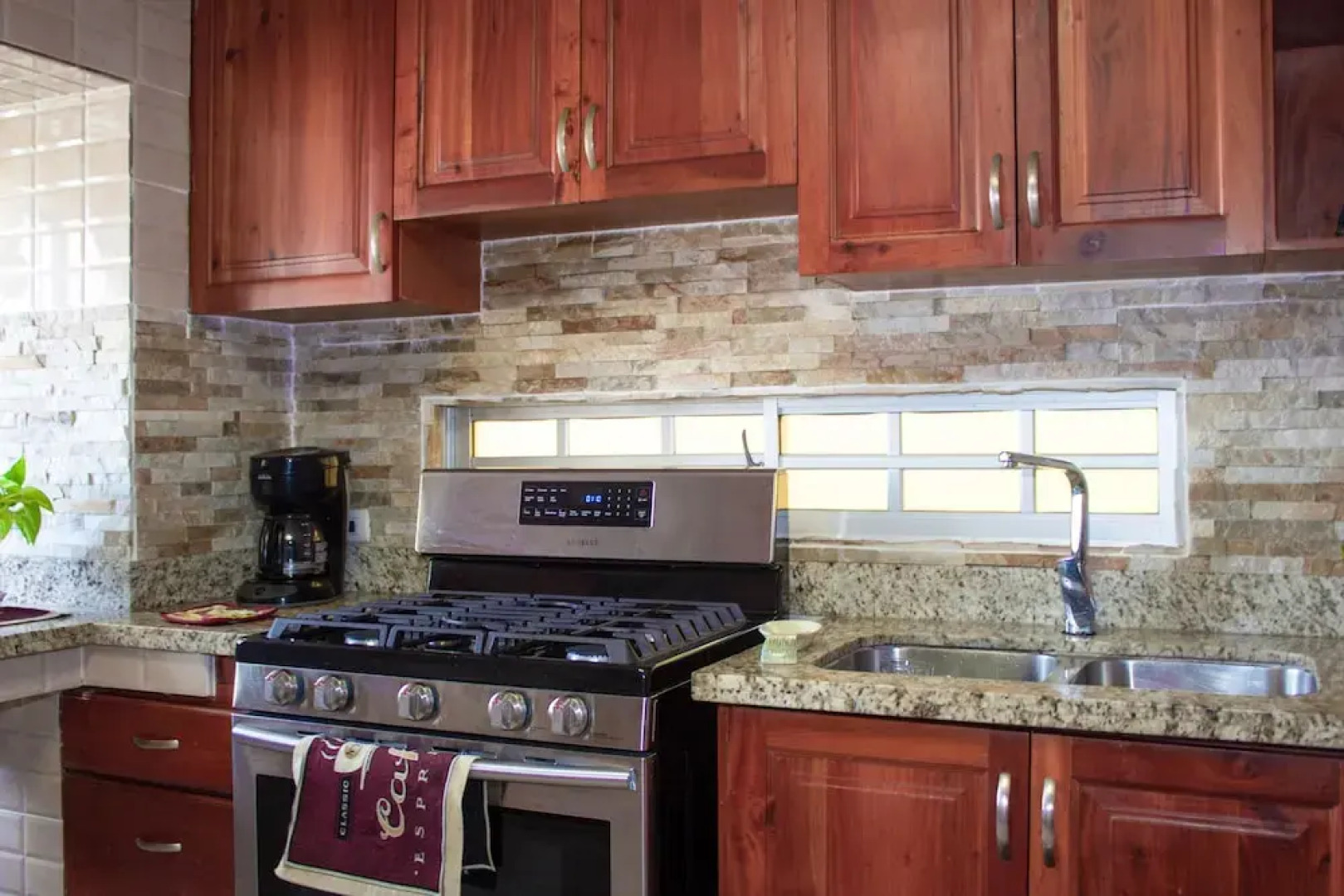 Spacious & Comfortable Penthouse in DR