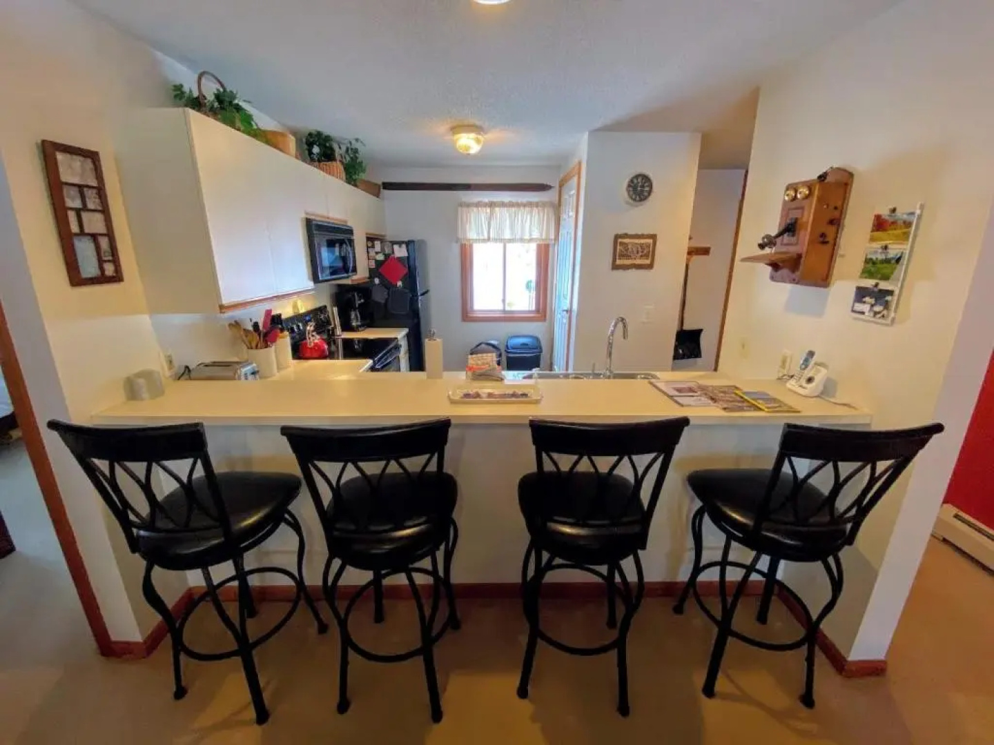 S4 Ski Slope Views Bretton Woods condo with easy access to Mt Washington Skiing White Mountains