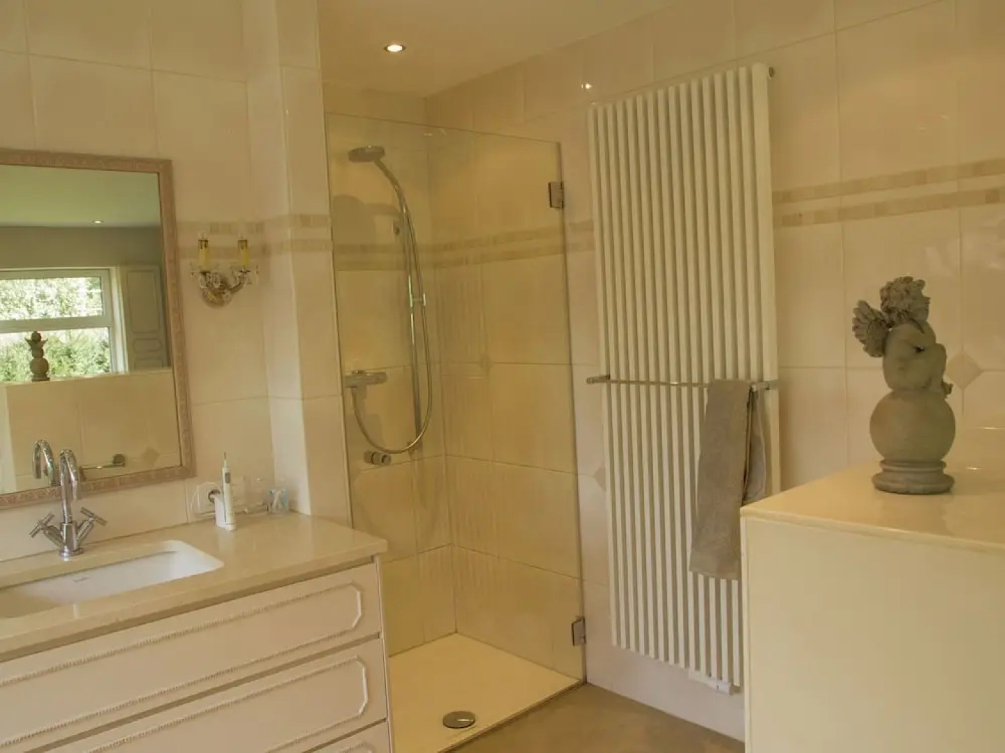 Beautiful Villa at Cadzand With Sauna