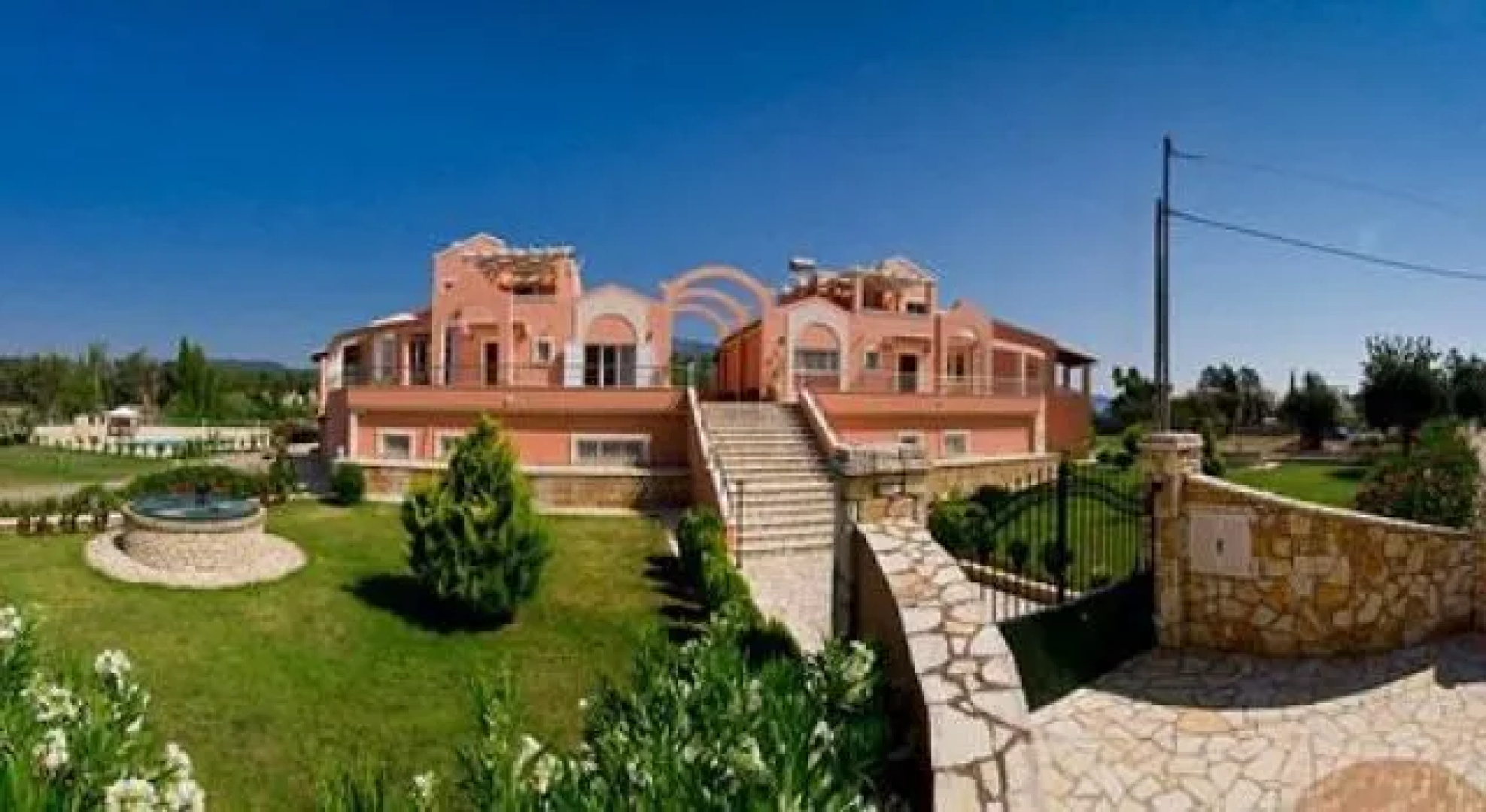 Villa Rosa 1 & 2