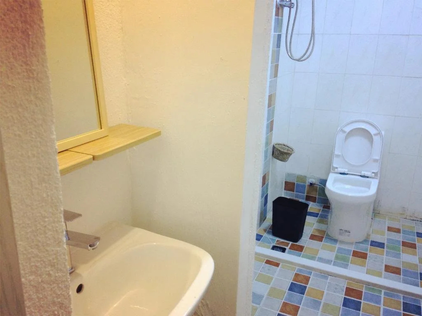 Hello Captain Youth Hostel