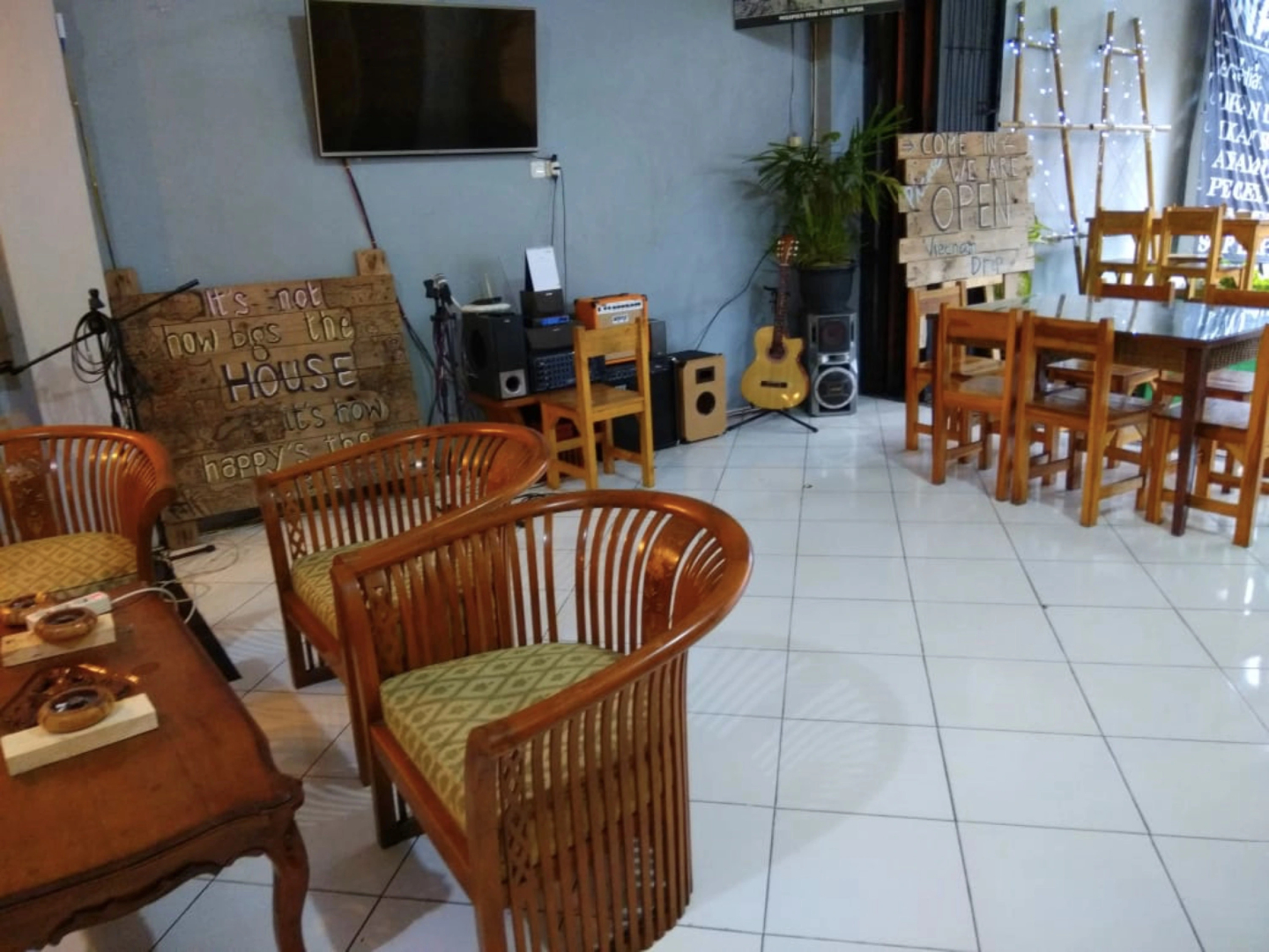 The Carstensz Homestay