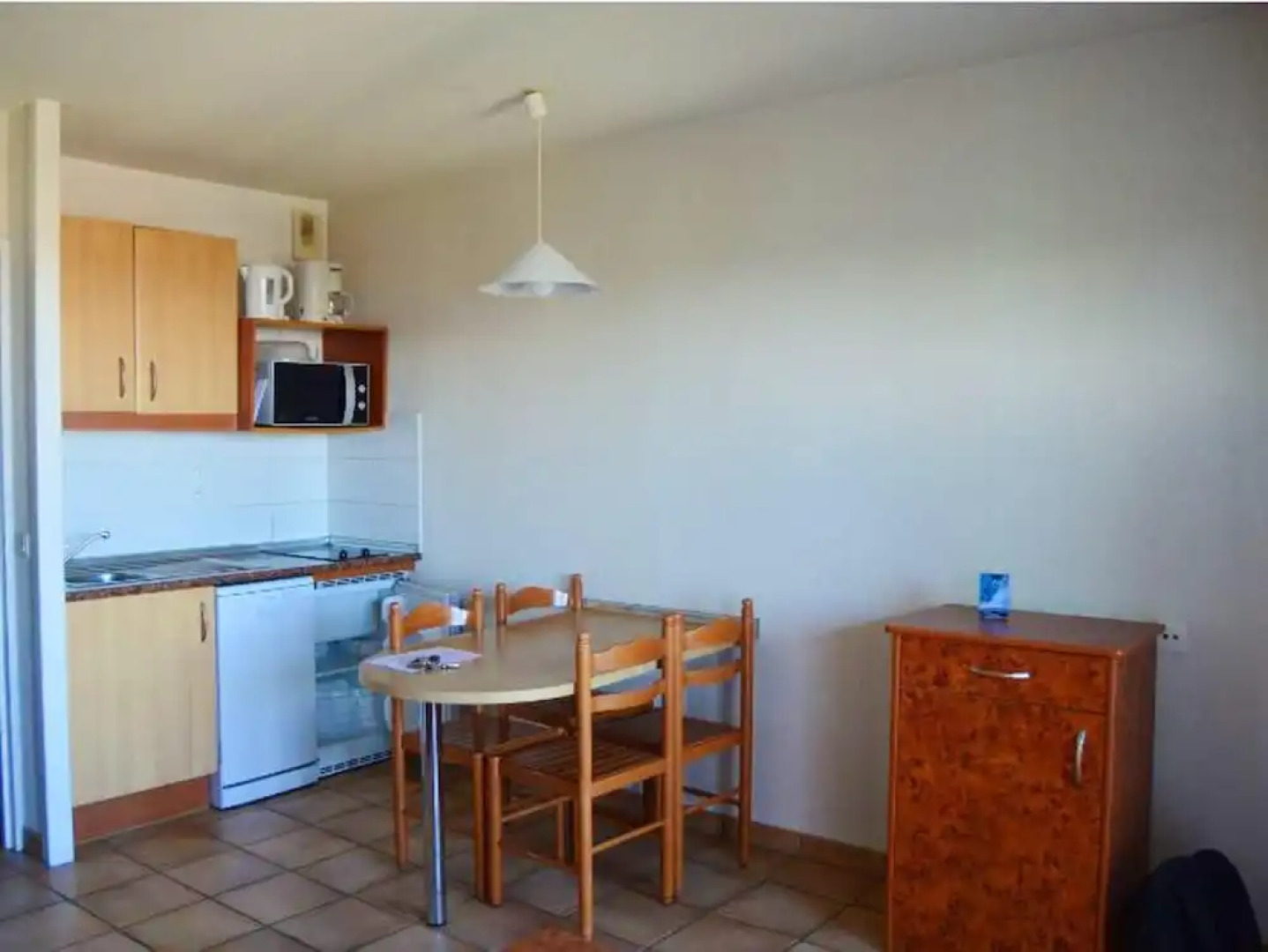 Studio in Ciboure, With Wonderful sea View, Shared Pool, Furnished Balcony - 300 m From the Beach